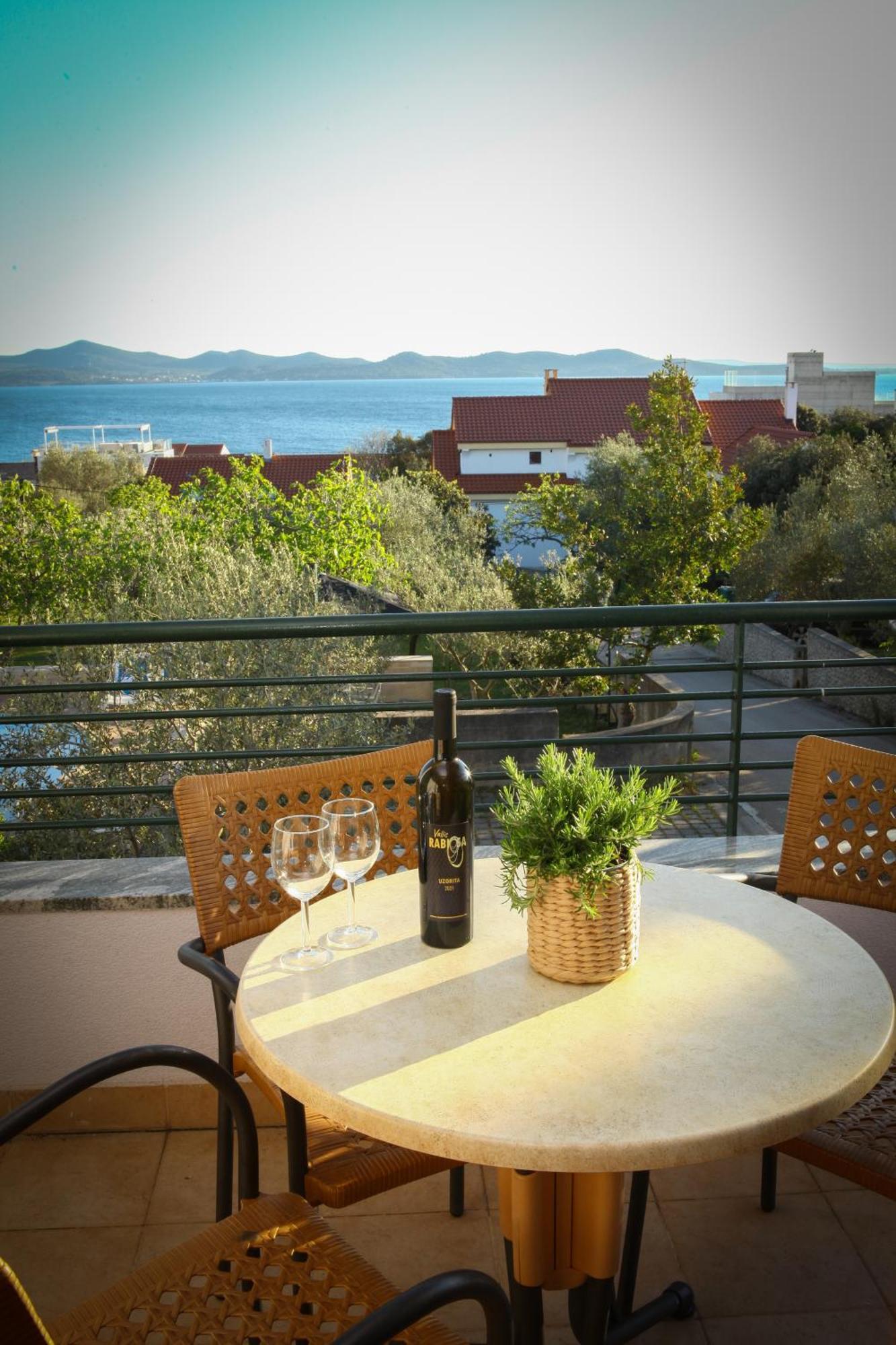 Apartments Vallis Rabiosa Zadar Rom bilde