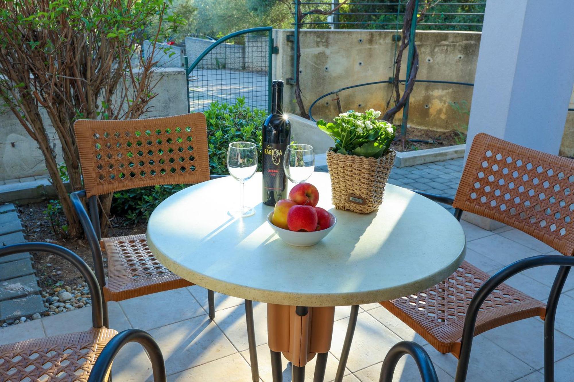 Apartments Vallis Rabiosa Zadar Rom bilde